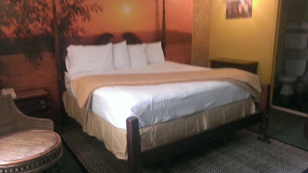 Naugatuck Motor Lodge Pokój zdjęcie