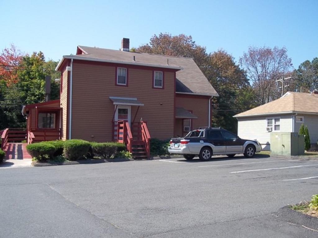 Naugatuck Motor Lodge Zewnętrze zdjęcie