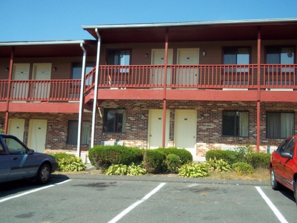 Naugatuck Motor Lodge Zewnętrze zdjęcie